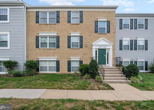 Property at 12205 Chaucer Ln #12205, Woodbridge, VA 22192, 2 beds, 1 bath