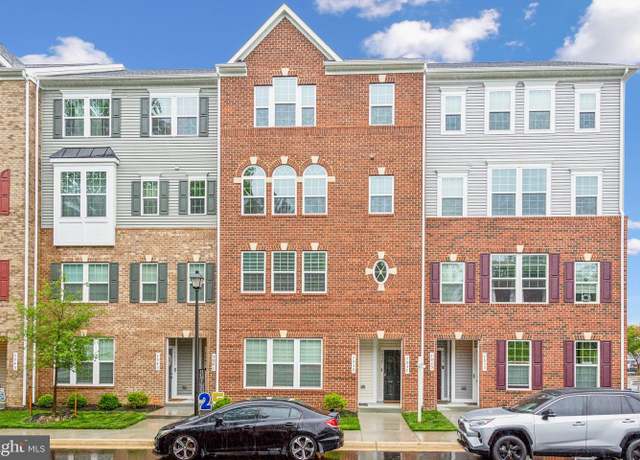 Property at 7937 Independence Dr, Spotsylvania, VA 22553, 3 beds, 2.5 baths