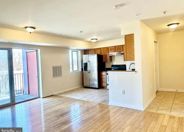 Property at 4110 Ames St NE #303, Washington, DC 20019, 2 beds, 1 bath