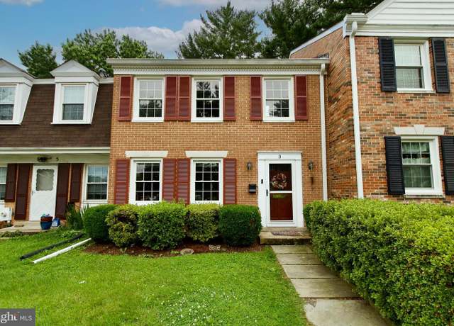 Property at 3 Apex Ct, Gaithersburg, MD 20878, 3 beds, 3 baths