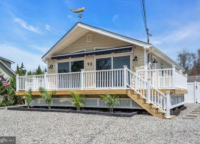 Property at 93 Bonita Rd, Waretown, NJ 08758, 3 beds, 2 baths