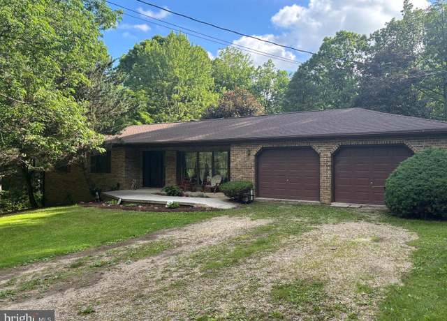 Property at 10425 Fish & Game Rd, Waynesboro, PA 17268, 3 beds, 2 baths