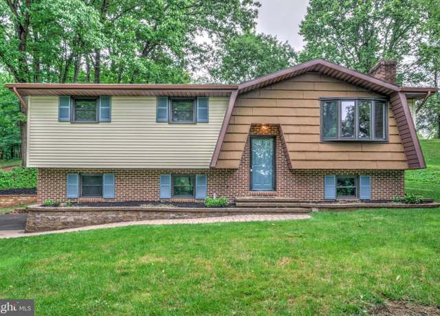 Property at 56 Clearview Rd, Willow Street, PA 17584, 3 beds, 1.5 baths