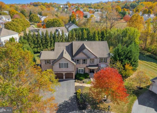 Property at 3 Applewood Dr, Lafayette Hill, PA 19444, 6 beds, 5.5 baths