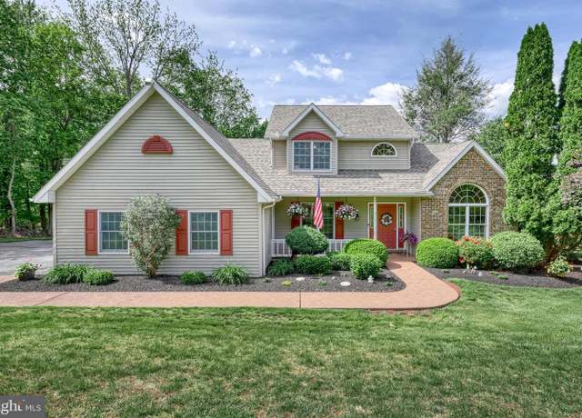 Property at 185 Pleasant View Dr, Etters, PA 17319, 4 beds, 3.5 baths