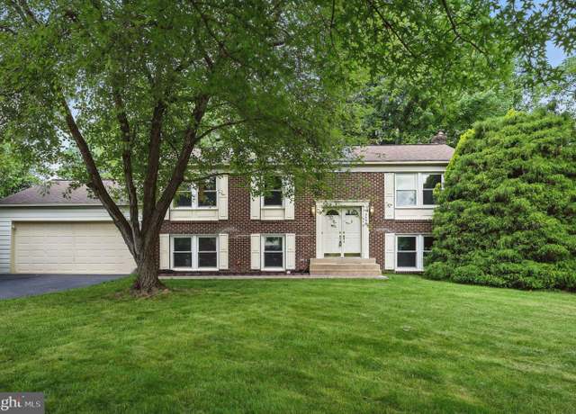 Property at 2456 Keele Dr, Herndon, VA 20171, 5 beds, 3 baths
