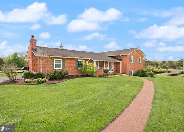 Property at 12709 Vint Hill Rd, Nokesville, VA 20181, 5 beds, 4 baths