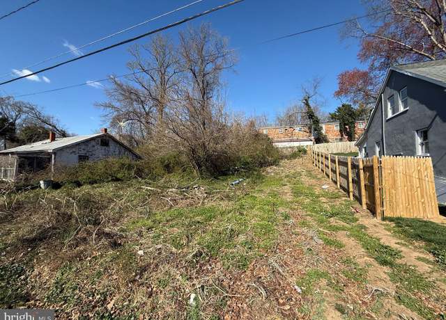 Property at 18510 Corby St, Triangle, VA 22172