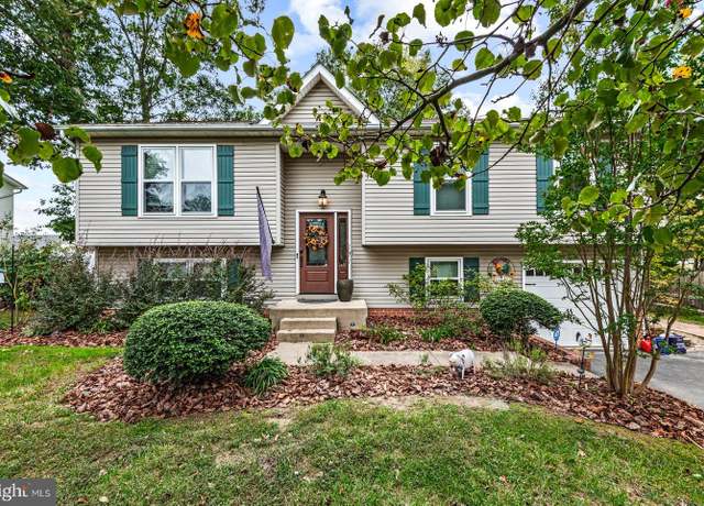 Property at 318 General Dr, Spotsylvania, VA 22551, 4 beds, 3 baths