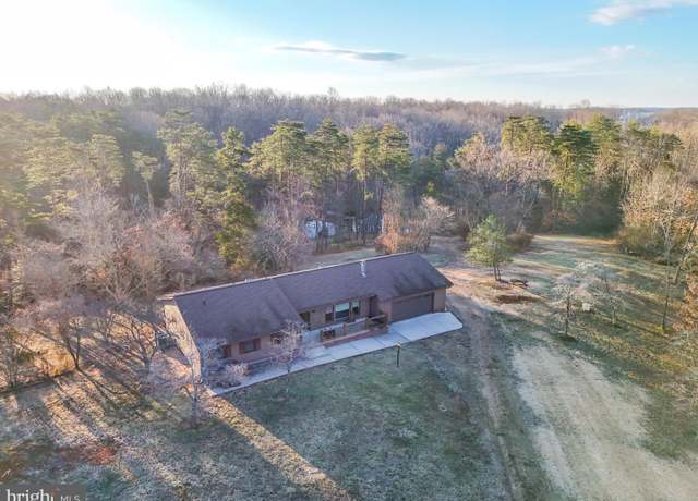 Property at 3807 Bear Tree Ln, Bumpass, VA 23024, 5 beds, 3 baths