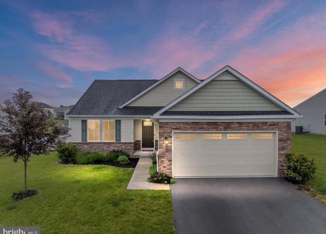 Property at 138 Laxfield Ct, Martinsburg, WV 25405, 3 beds, 2 baths