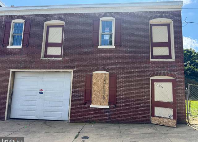 Property at 916 Marshall St, Wilmington, DE 19805, 2 beds, 1 bath