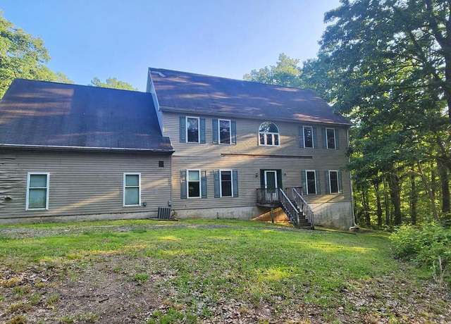 Property at 11605 Notchcliff Rd, Glen Arm, MD 21057, 5 beds, 2.5 baths