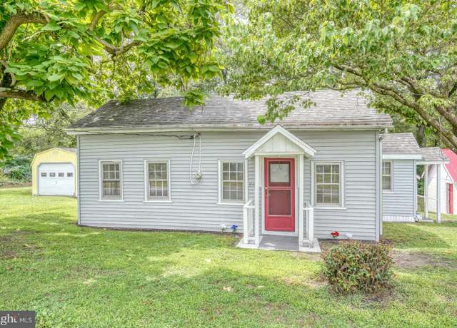 Property at 6140 Laurel Grove Rd, Denton, MD 21629, 2 beds, 1 bath
