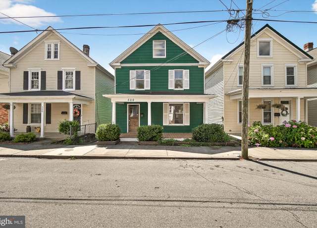 Property at 528 Brunswick St, Brunswick, MD 21716, 3 beds, 2.5 baths