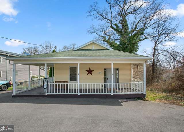 Property at 6241 Hanover Rd, Hanover, MD 21076, 5 beds, 3 baths