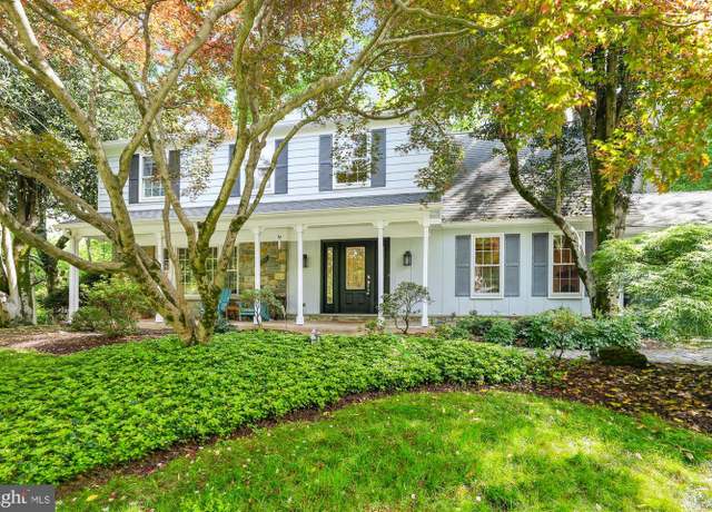 Property at 8200 Bells Mill Rd, Potomac, MD 20854, 5 beds, 3.5 baths