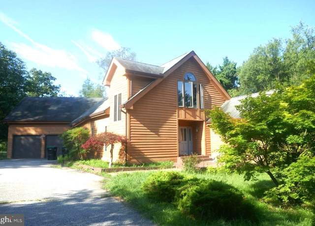 Property at 2519 Briggs Chaney Rd, Silver Spring, MD 20905, 3 beds, 3.5 baths