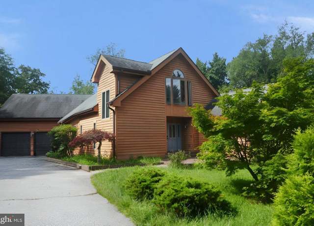 Property at 2519 Briggs Chaney Rd, Silver Spring, MD 20905, 3 beds, 3.5 baths