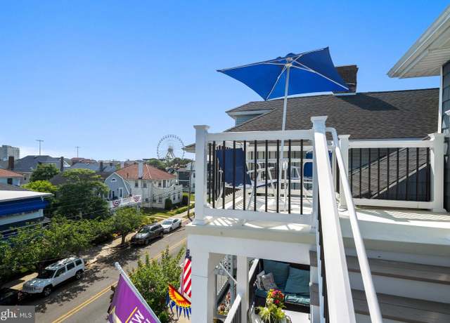 Property at 810 E 7th St Unit 4 - TOP FLOOR, Ocean City, NJ 08226, 2 beds, 1 bath