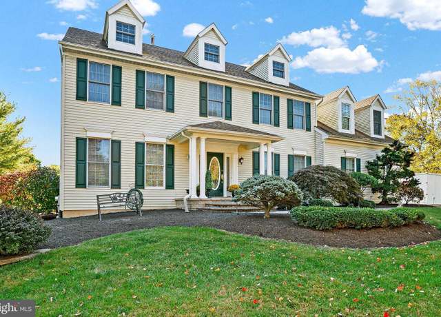 Property at 4615 Twinbrook Cir, Doylestown, PA 18902, 4 beds, 2.5 baths