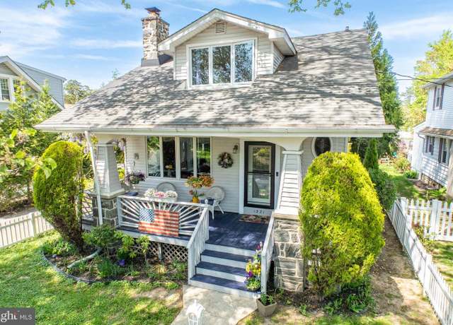 Property at 1321 Annabella Ave, Havertown, PA 19083, 4 beds, 2 baths