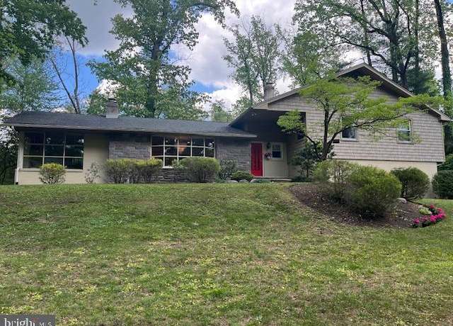 Property at 833 Dale Rd, Meadowbrook, PA 19046, 4 beds, 3.5 baths