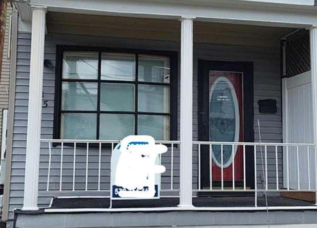Property at 125 W 5th St, Mount Carmel, PA 17851, 5 beds, 1 bath
