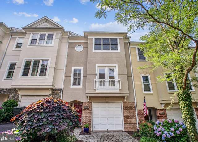 Property at 3818 White Post Ct, Alexandria, VA 22304, 3 beds, 4 baths