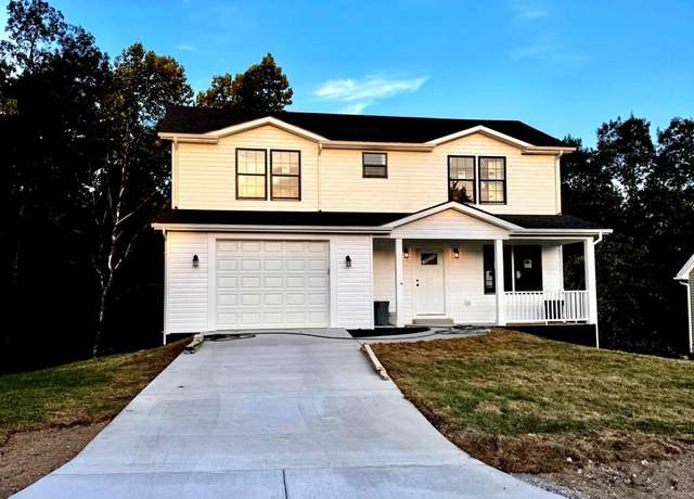 Property at 116 Camden Dr, Winchester, VA 22602, 3 beds, 2.5 baths