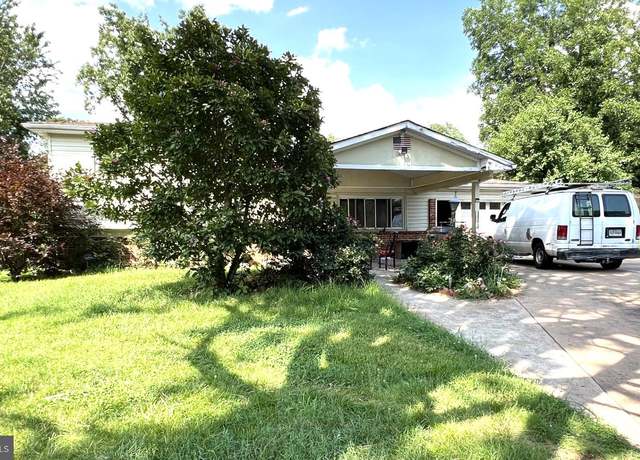 Property at 8131 Norwood Dr, Alexandria, VA 22309, 4 beds, 2 baths