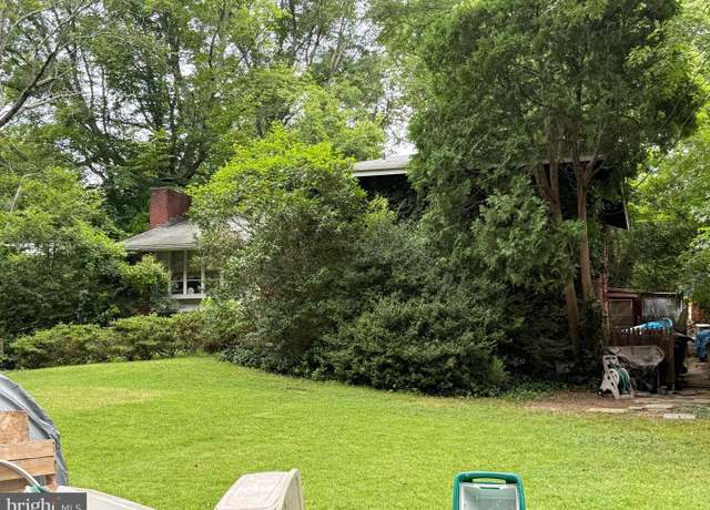 Property at 3468 Mildred Dr, Falls Church, VA 22042, 4 beds, 2.5 baths
