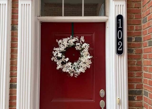 Property at 23266 Southdown Manor Ter #102, Ashburn, VA 20148, 2 beds, 2.5 baths