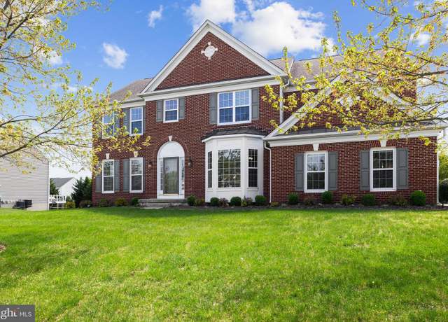 Property at 43877 Paramount Pl, Chantilly, VA 20152, 4 beds, 4.5 baths