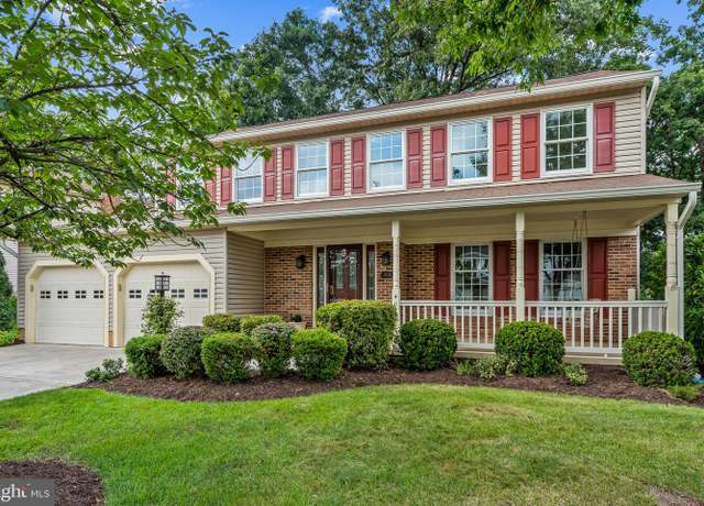 Property at 404 Tamarack Ln, Sterling, VA 20164, 4 beds, 2.5 baths