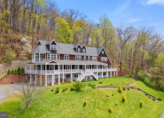 Property at 3059 F.t. Vly, Etlan, VA 22719, 7 beds, 6.5 baths