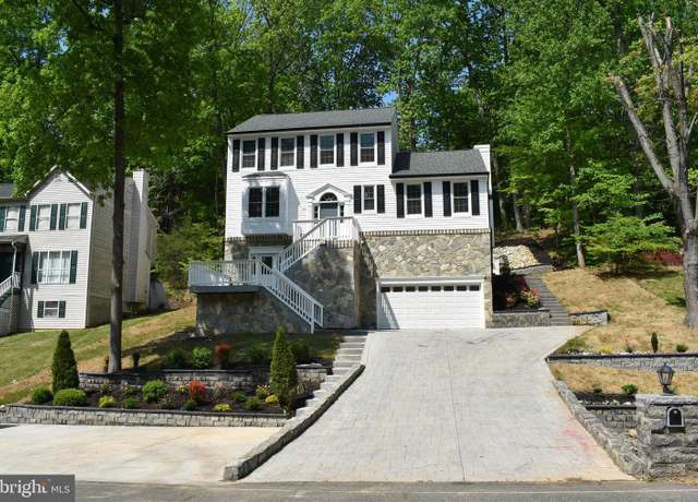 Property at 2008 Coast Guard Dr, Stafford, VA 22554, 4 beds, 3.5 baths
