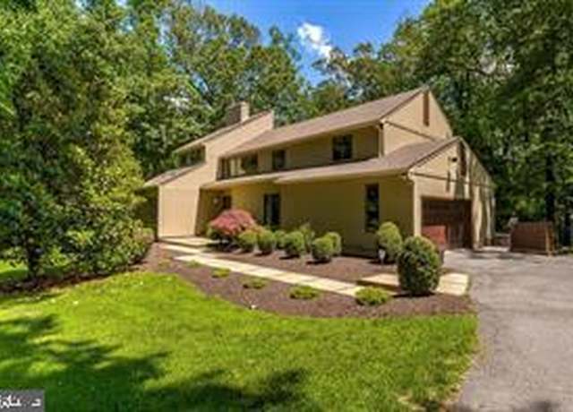 Property at 7 Shaded Glen Ct, Owings Mills, MD 21117, 4 beds, 3.5 baths