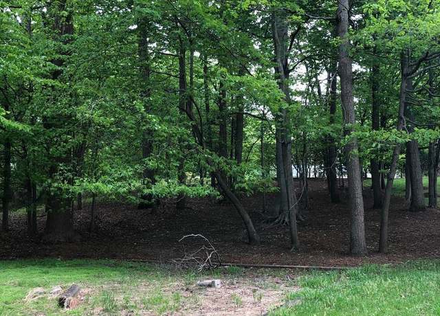 Property at 7009 Natelli Woods Ln, Bethesda, MD 20817