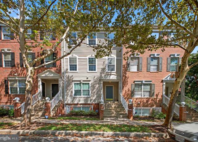 Property at 11357 King George Dr #10, Wheaton, MD 20902, 3 beds, 2.5 baths