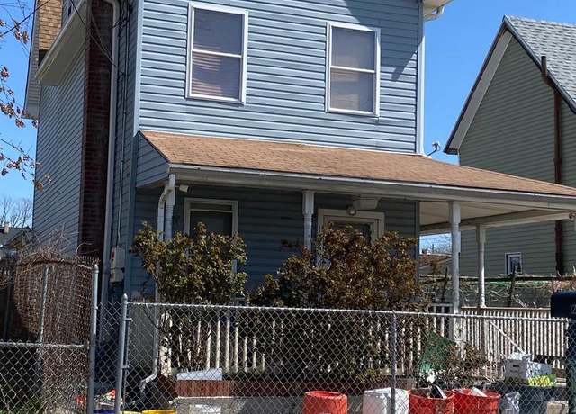 Property at 128 N 28th St, Camden, NJ 08105, 5 beds, 1.5 baths