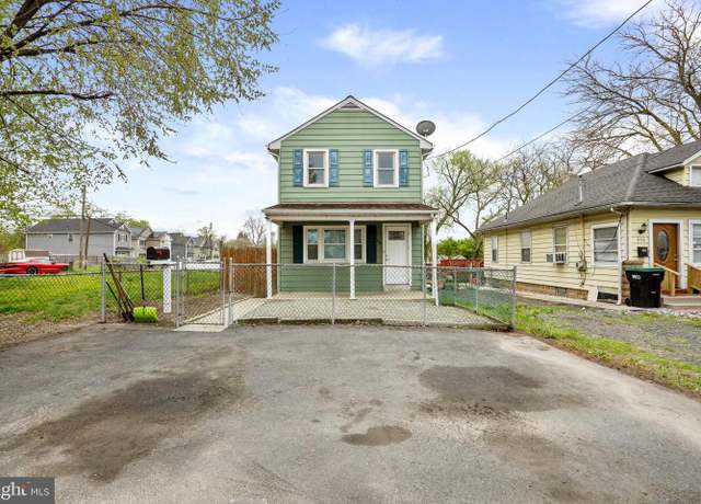 Property at 214 State Rd, Croydon, PA 19021, 3 beds, 1.5 baths