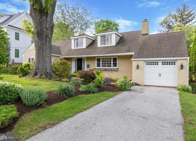 Property at 143 W 1st Ave, Malvern, PA 19355, 4 beds, 2.5 baths