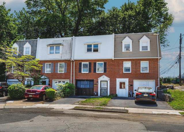 Property at 415 Arlington Ave, Upper Darby, PA 19082, 3 beds, 1 bath