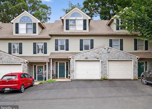 Property at 31 Laurel Rdg, Leola, PA 17540, 3 beds, 2 baths