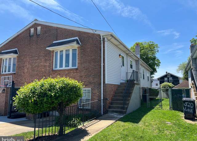 Property at 524 Longshore Ave, Philadelphia, PA 19111, 3 beds, 2.5 baths