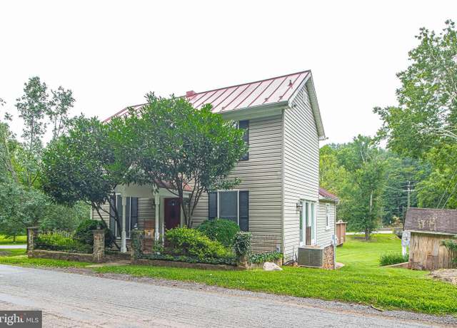 Property at 8270 Rogues Rd, Catlett, VA 20119, 3 beds, 1.5 baths