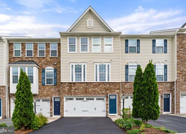 Property at 172 Trout Lily Dr, Lake Frederick, VA 22630, 3 beds, 3 baths