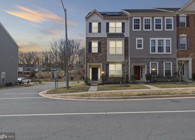 Property at 3999 Bradys Hill Rd, Triangle, VA 22172, 4 beds, 3.5 baths