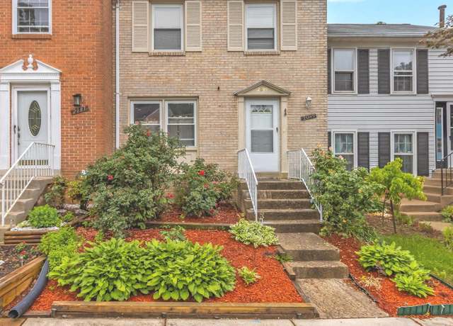 Property at 2089 Mayflower Dr, Woodbridge, VA 22192, 3 beds, 1.5 baths